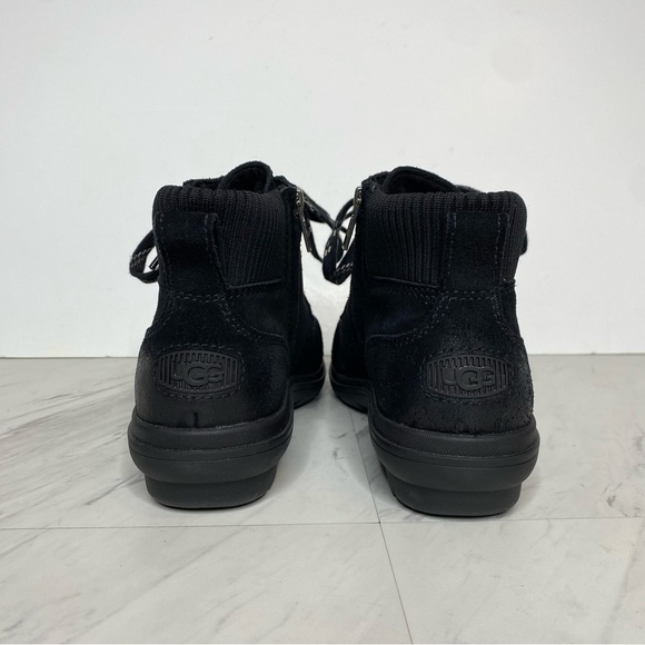 UGG Hapsburg Black Lace Up Ankle Boot 9 - Picture 3 of 15